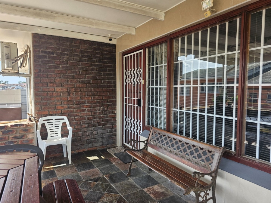 4 Bedroom Property for Sale in Haven Hills Eastern Cape